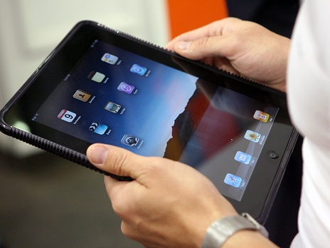 Apple обратила мир в планшетную веру